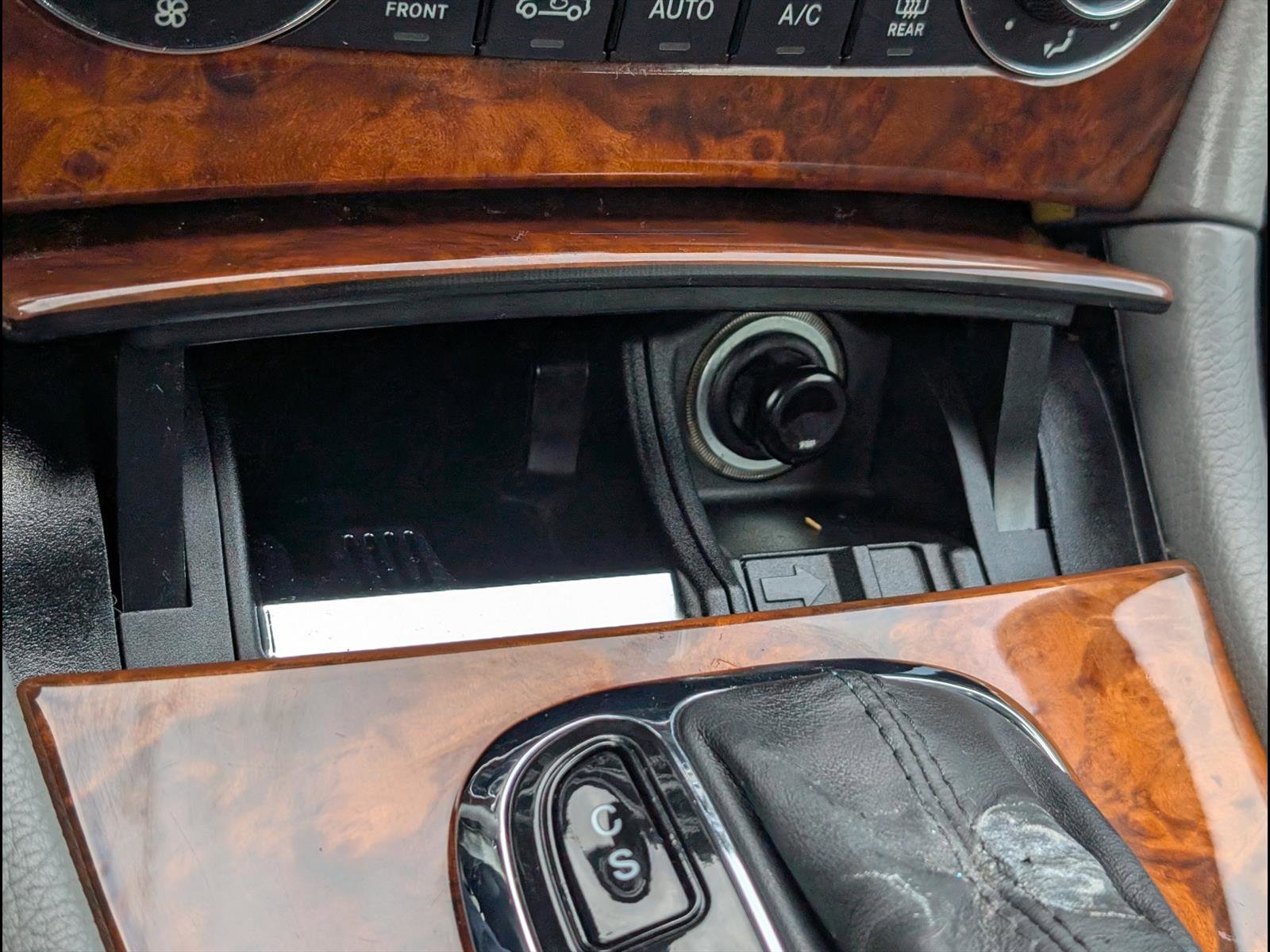 Used 2006 Mercedes-Benz CLK 350 Coupe image 19