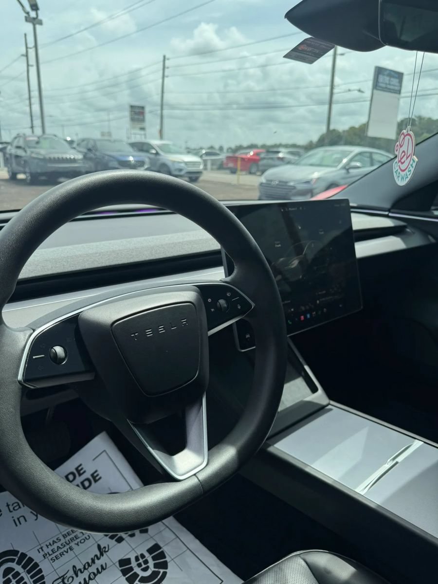 Used 2025 Tesla Model 3 Long Range AWD/4WD image 10