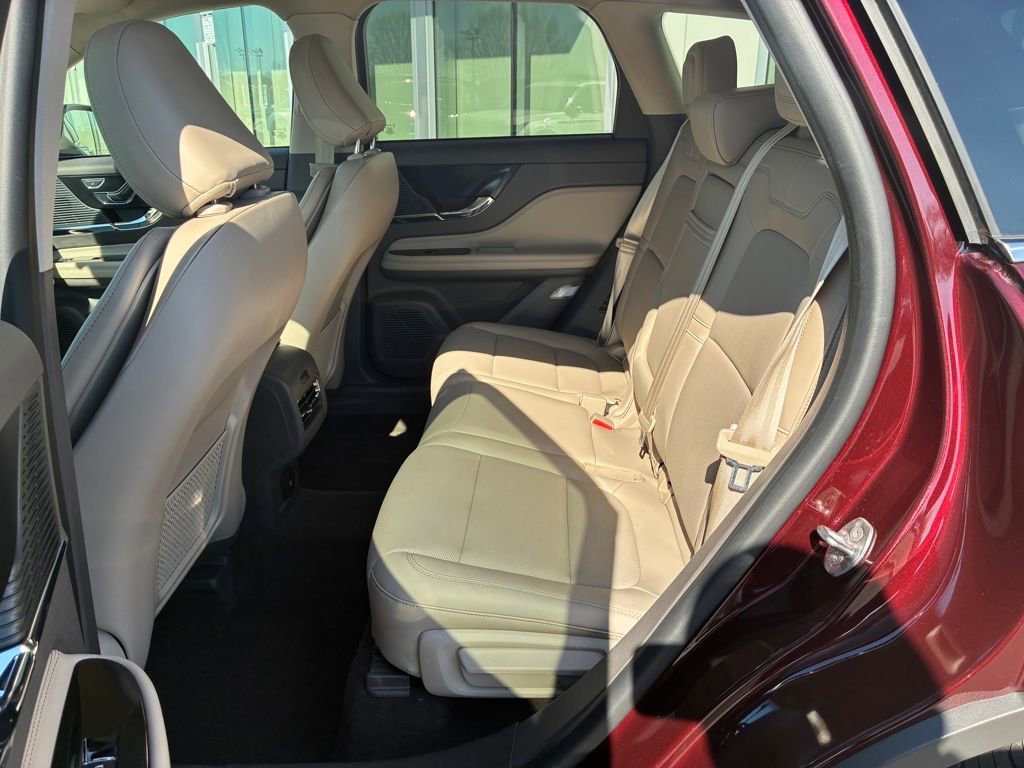 Certified 2021 Lincoln Corsair AWD w/ Equipment Group 101A image 20