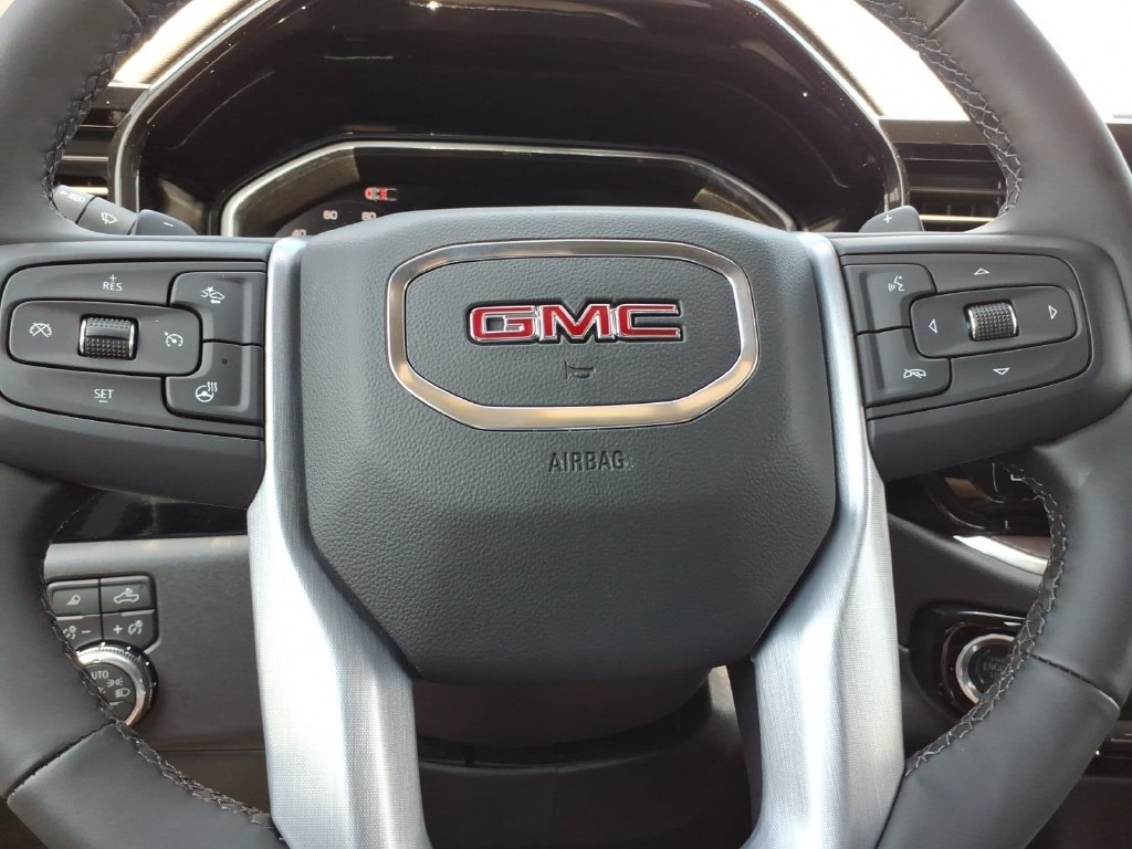 New 2026 GMC Sierra 1500 SLT w/ SLT Premium Plus Package AWD/4WD image 19