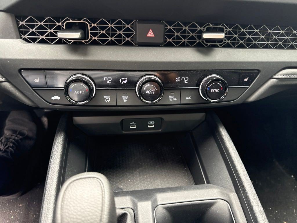 Certified 2025 Honda Accord SE image 21
