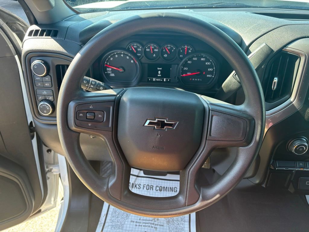 Used 2020 Chevrolet Silverado 1500 Custom w/ Custom Value Package AWD/4WD image 19
