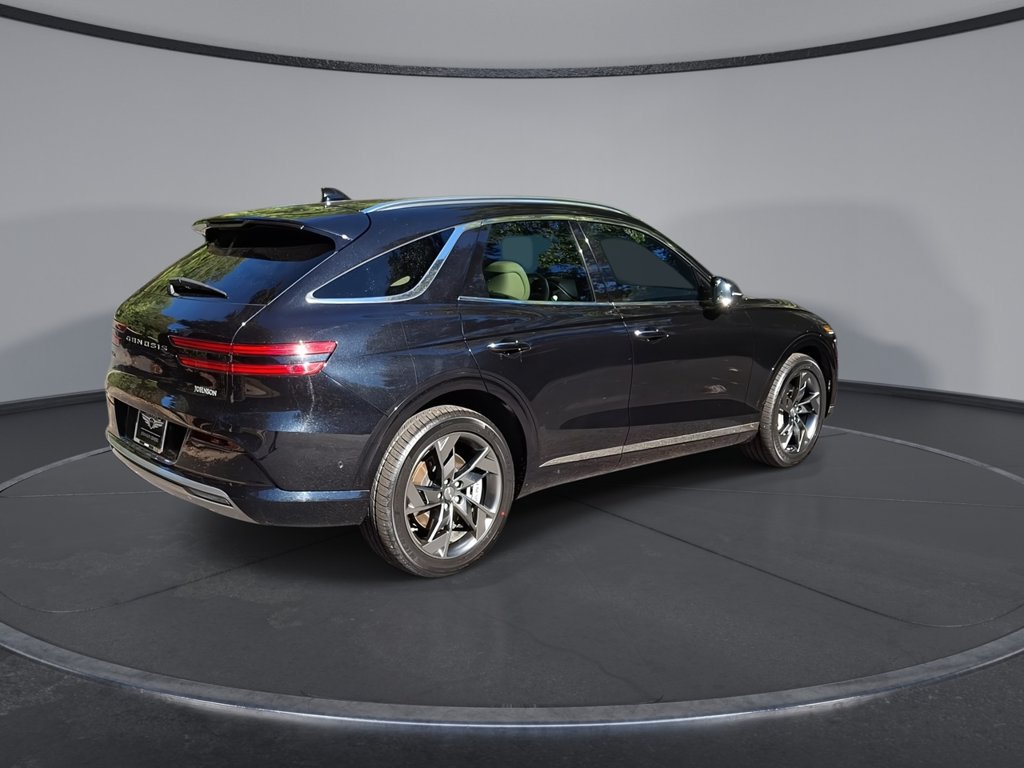 Used 2023 Genesis Electrified GV70 AWD/4WD image 4