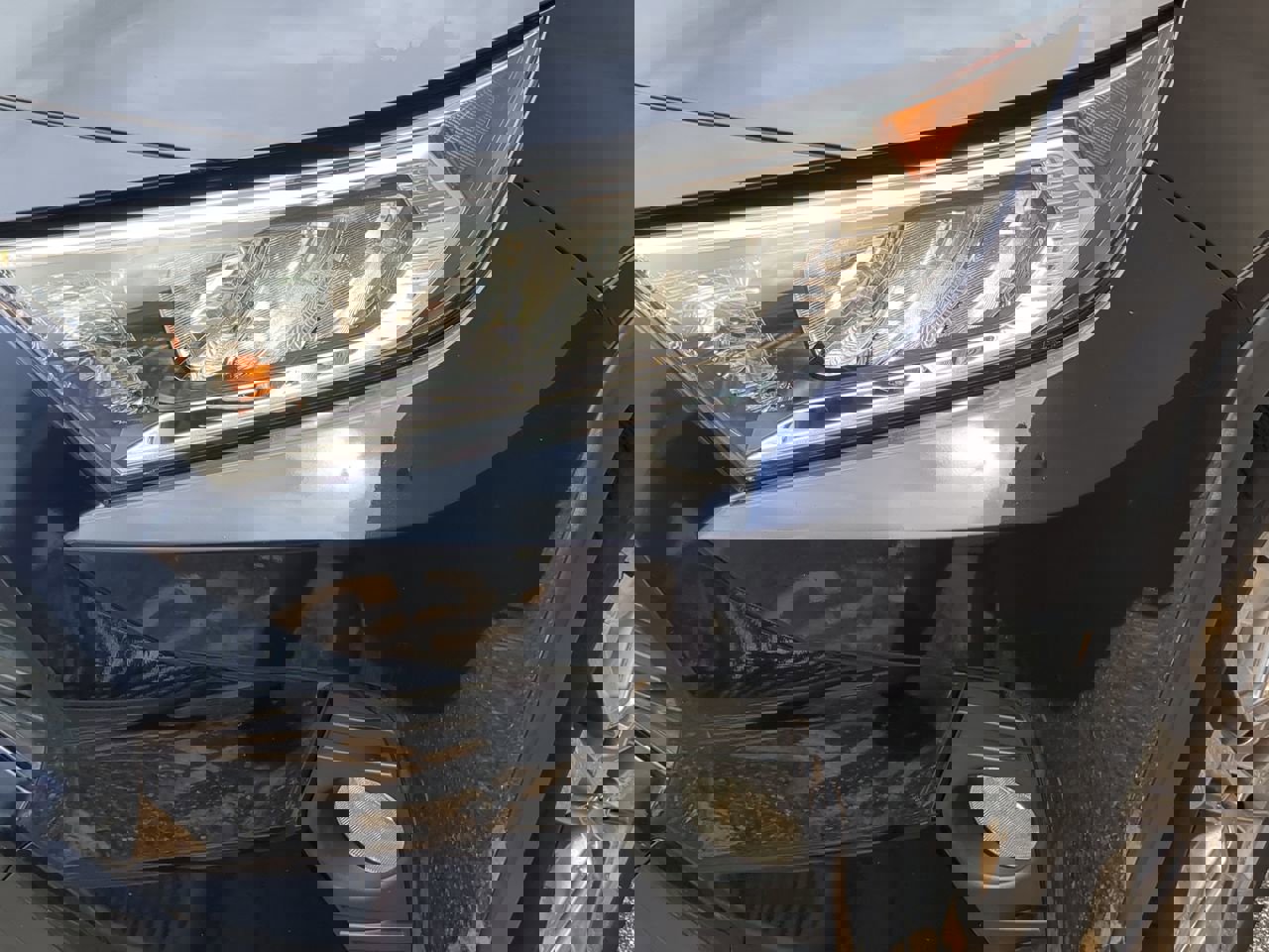 Used 2020 Toyota RAV4 XLE Premium image 9