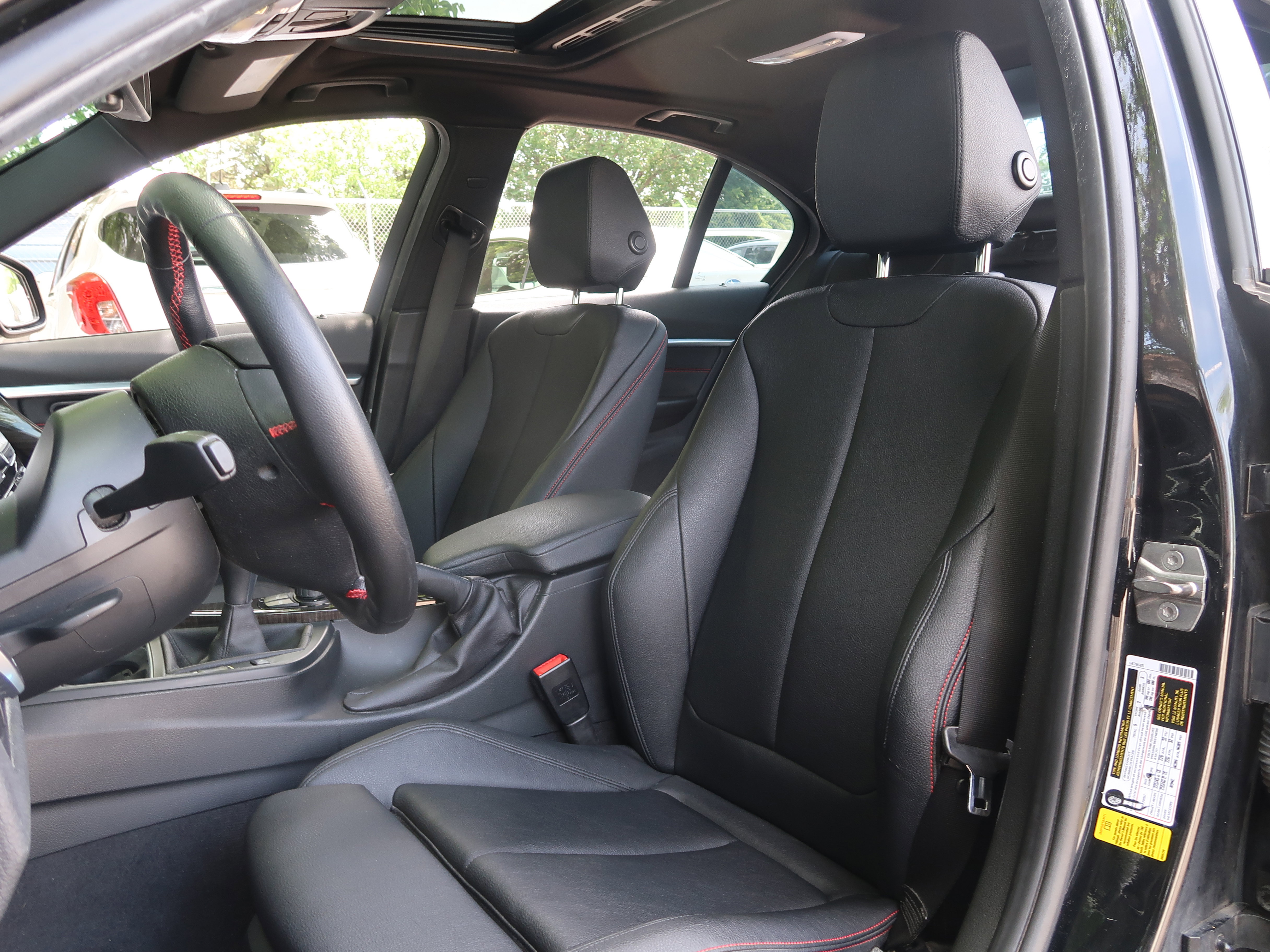 Used 2016 BMW 328i Sedan RWD image 12