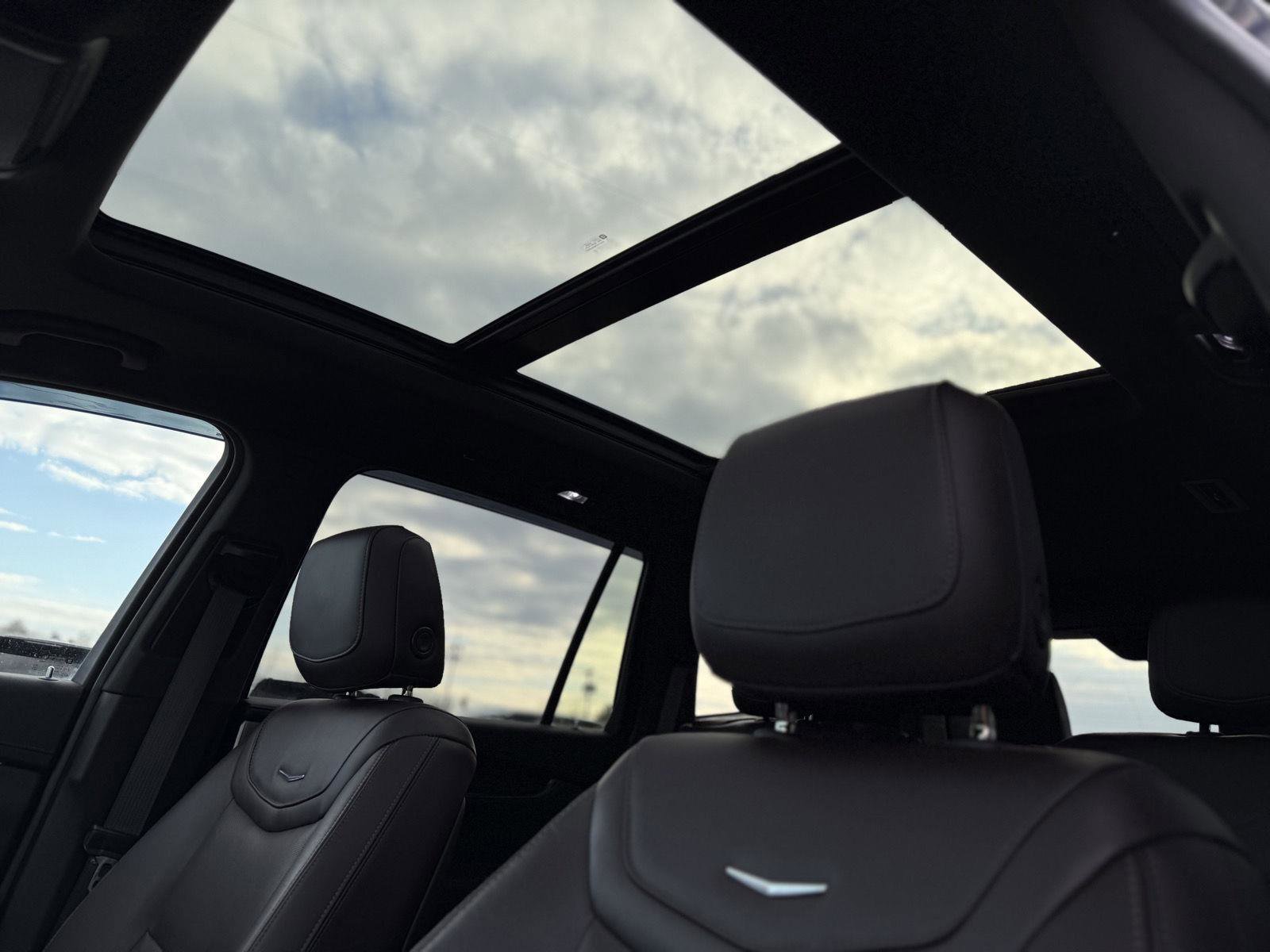 Used 2020 Cadillac XT6 Premium Luxury AWD/4WD image 25