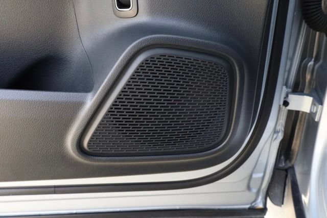 Certified 2025 Mercedes-Benz GLB 250 image 26