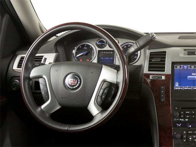 Used 2012 Cadillac Escalade AWD image 19
