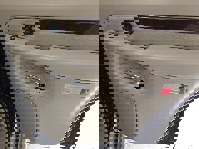 Used 2002 Cadillac Escalade AWD image 8