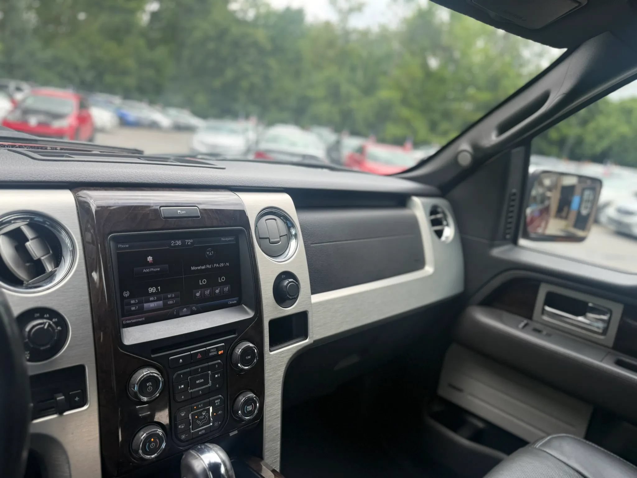Used 2013 Ford F150 Platinum AWD/4WD image 34
