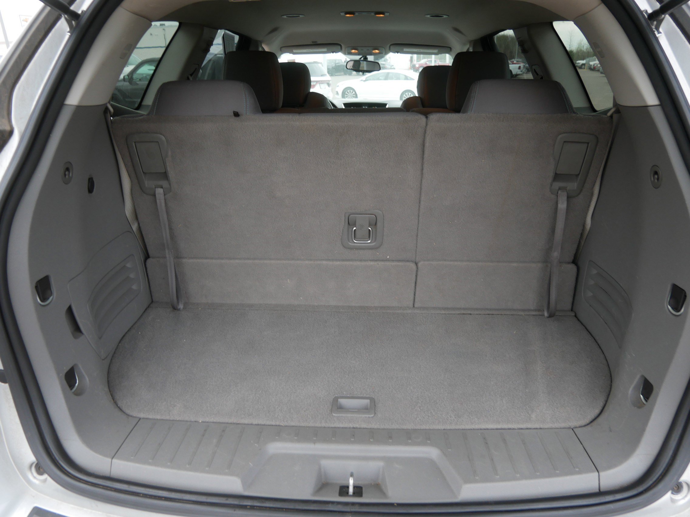 Used 2016 Chevrolet Traverse LS AWD/4WD image 18