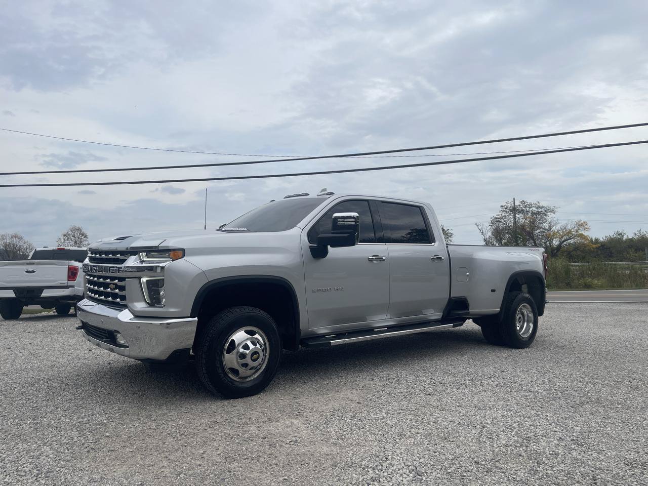 Used 2021 Chevrolet Silverado 3500 LTZ w/ LTZ Convenience Package AWD/4WD image 2