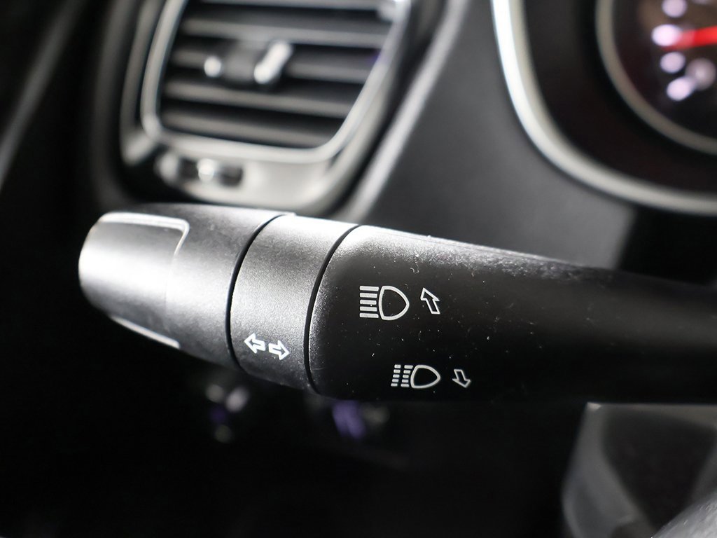 Used 2018 Jeep Compass Latitude w/ Popular Equipment Group image 33