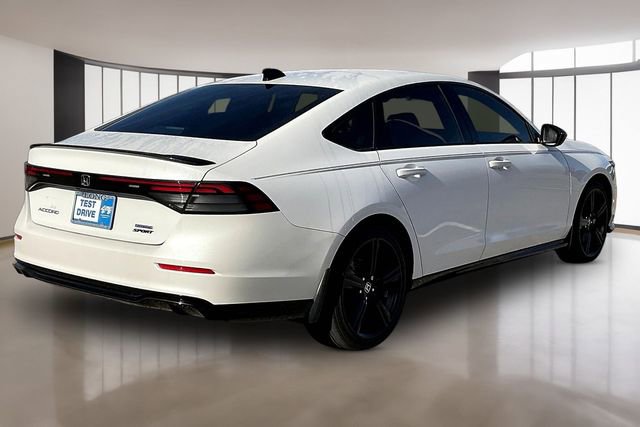 Used 2023 Honda Accord Sport image 6