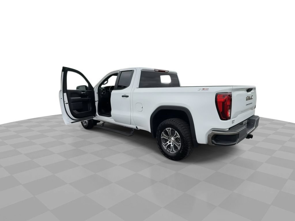 Certified 2026 GMC Sierra 1500 Pro w/ Pro Value Package AWD/4WD image 6