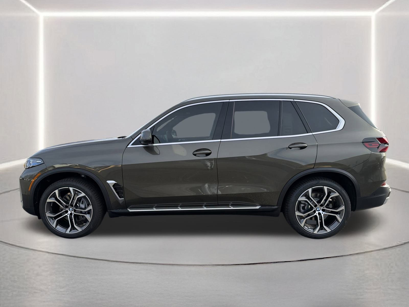 New 2026 BMW X5 sDrive40i RWD image 24