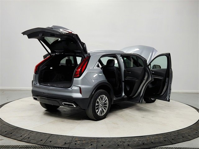 Used 2024 Cadillac XT4 Premium Luxury image 15