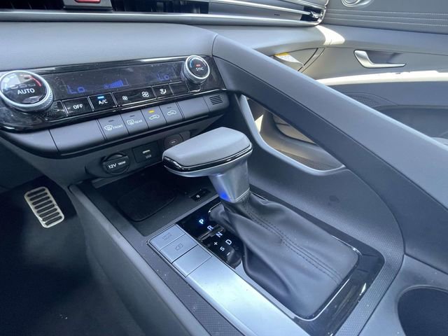 Certified 2025 Hyundai Elantra Sport w/ Cargo Package image 30