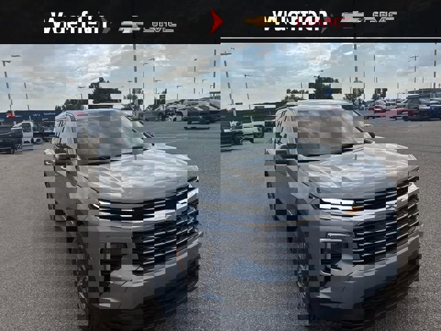 New 2026 Chevrolet Traverse LT w/ Driver Confidence Package