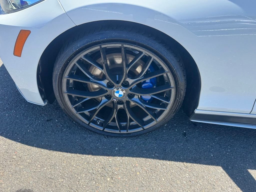 Used 2018 BMW M240i Coupe RWD image 19