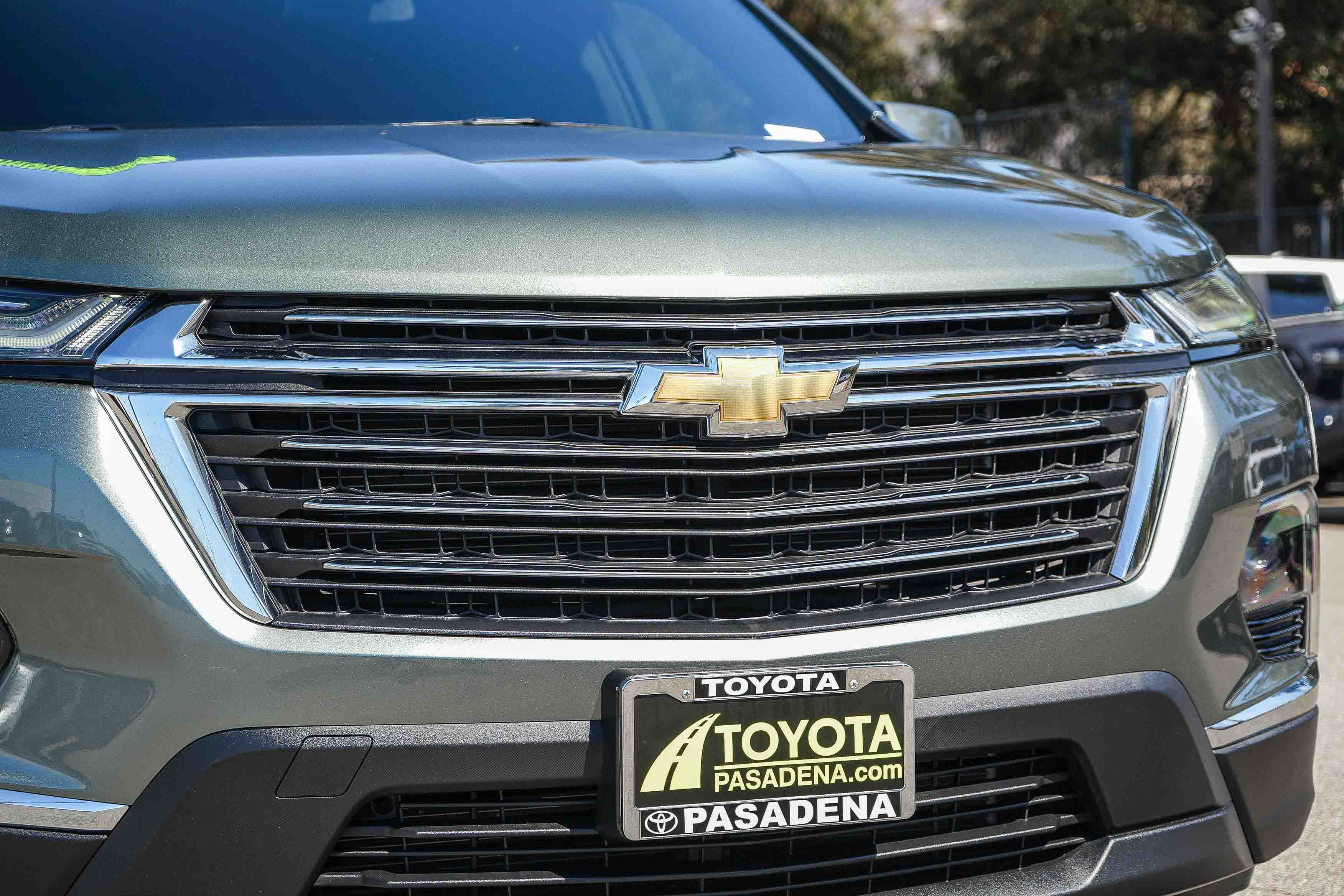Used 2022 Chevrolet Traverse LT FWD image 5