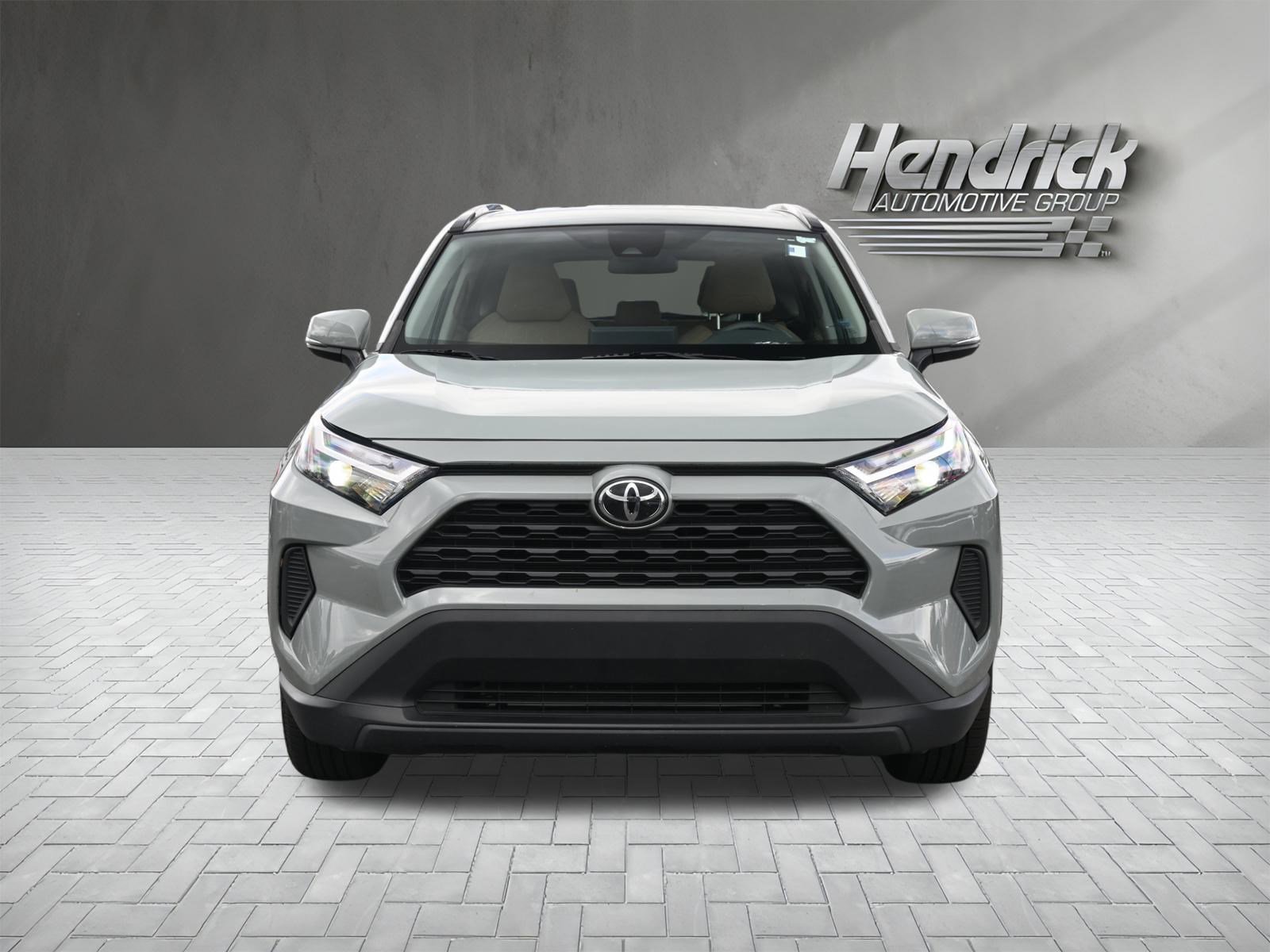 Used 2022 Toyota RAV4 XLE image 5