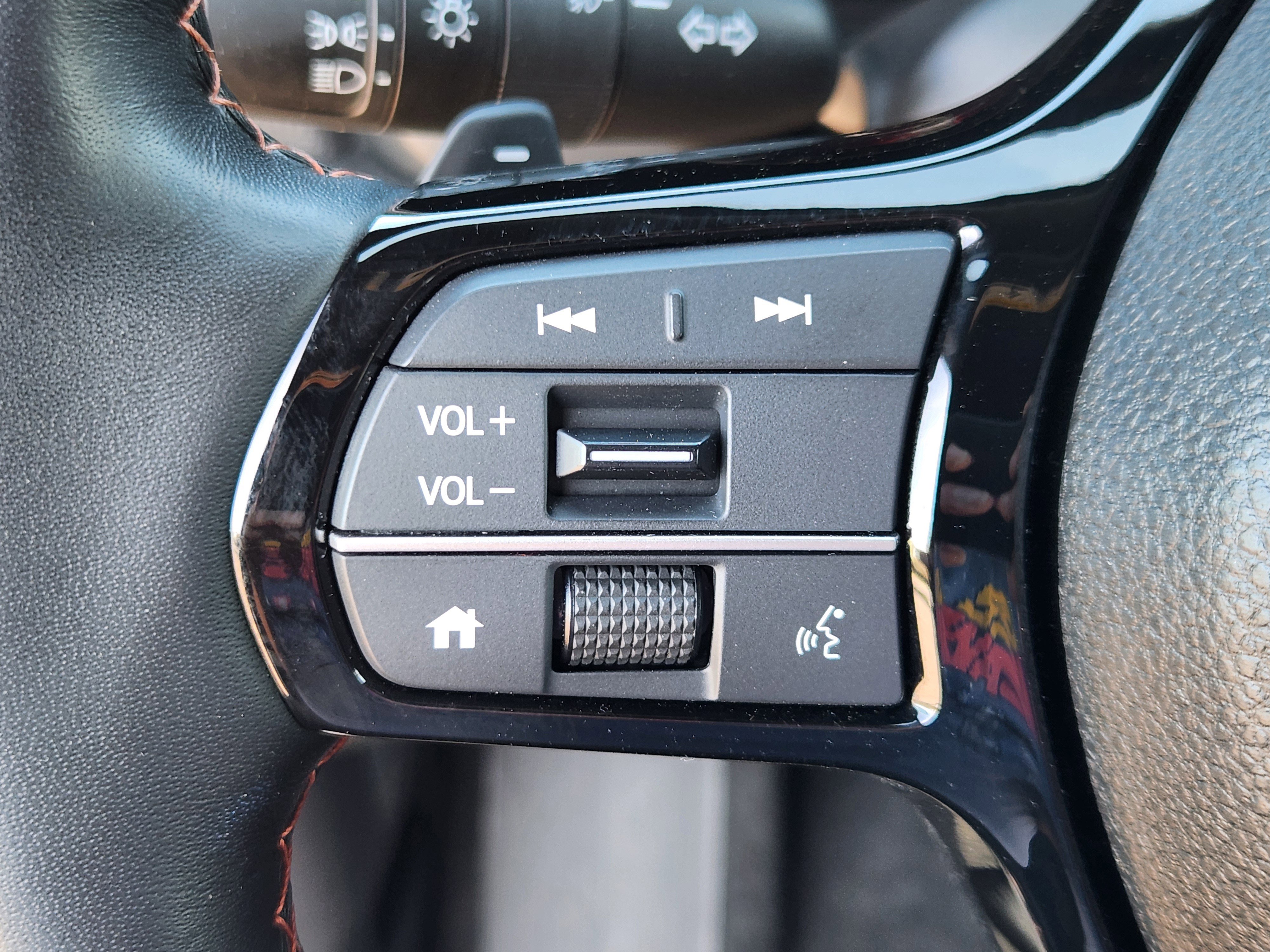 Certified 2023 Honda Pilot TrailSport image 25