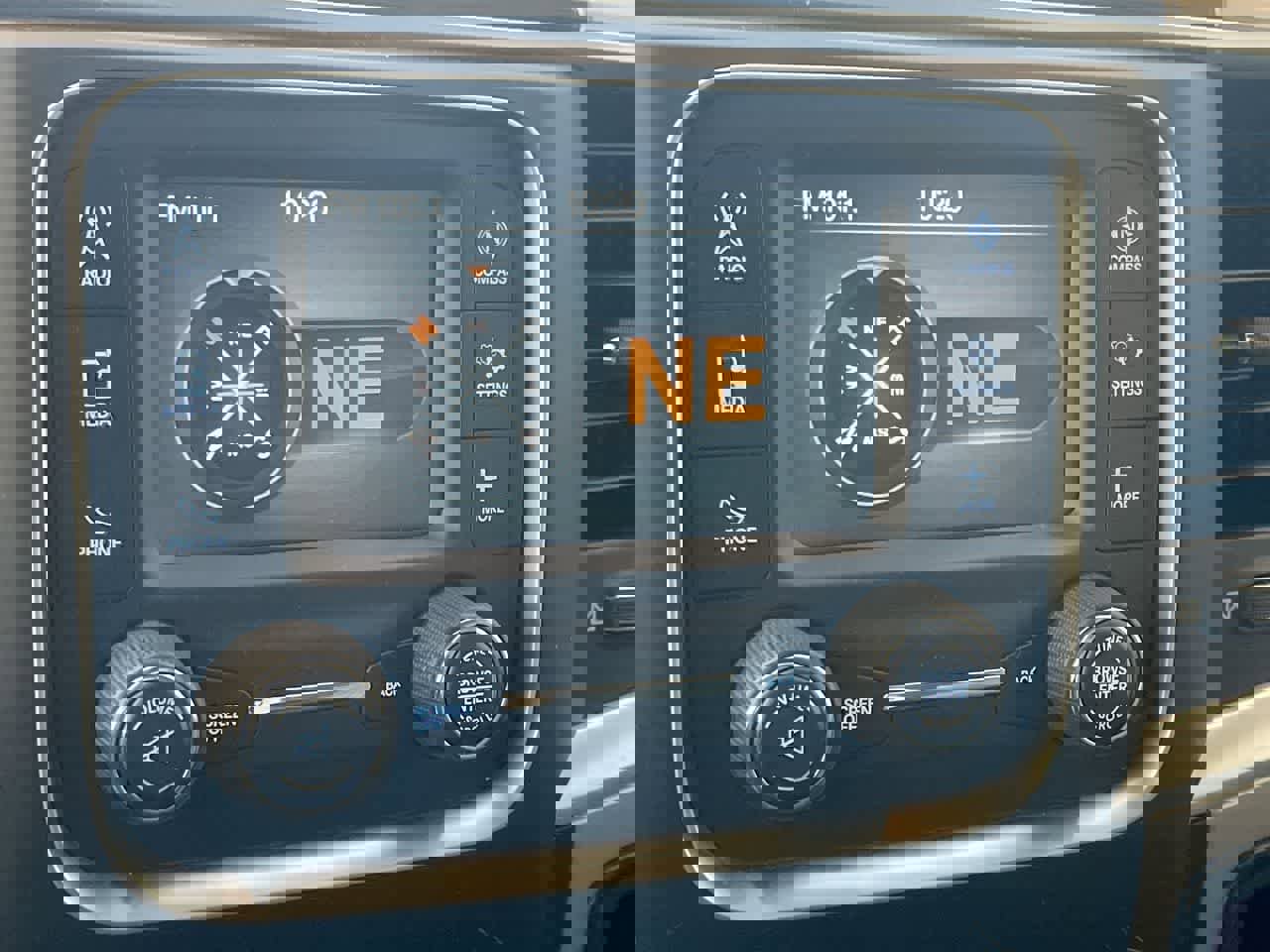 Used 2018 RAM 1500 Outdoorsman image 17