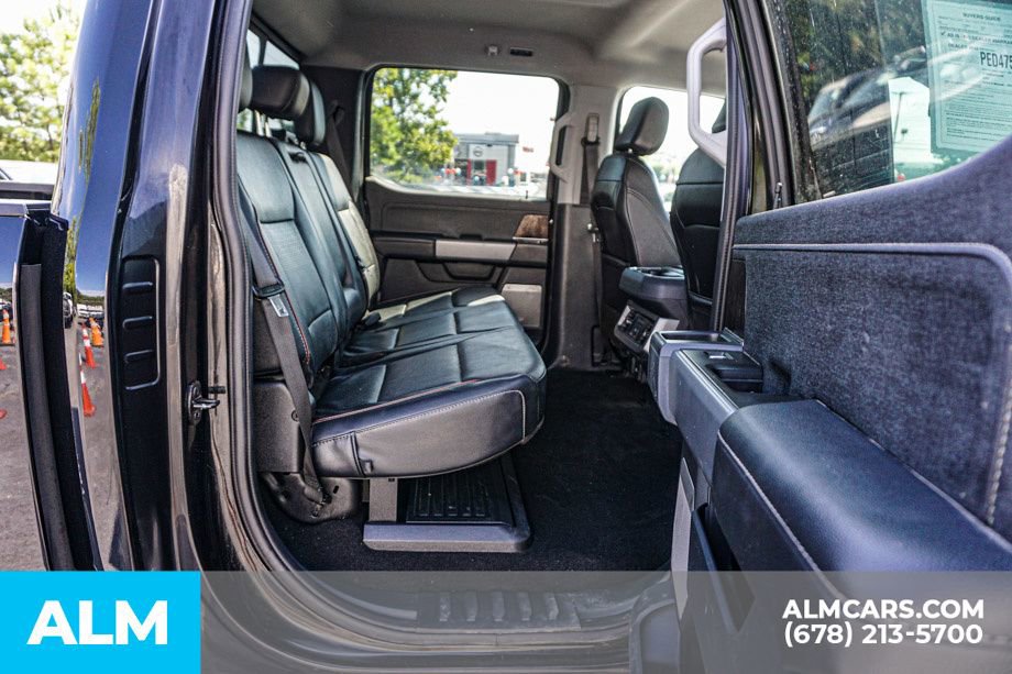Used 2023 Ford F350 Lariat image 22