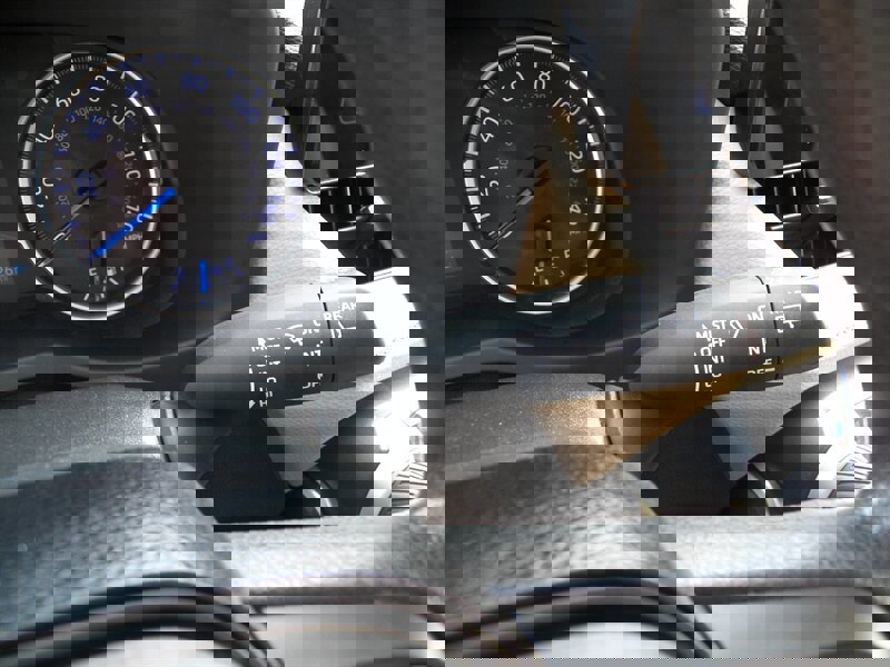 Used 2019 Toyota RAV4 LE w/ Carpet Mat Package AWD/4WD image 24