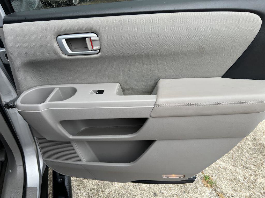 Used 2011 Honda Pilot EX image 23