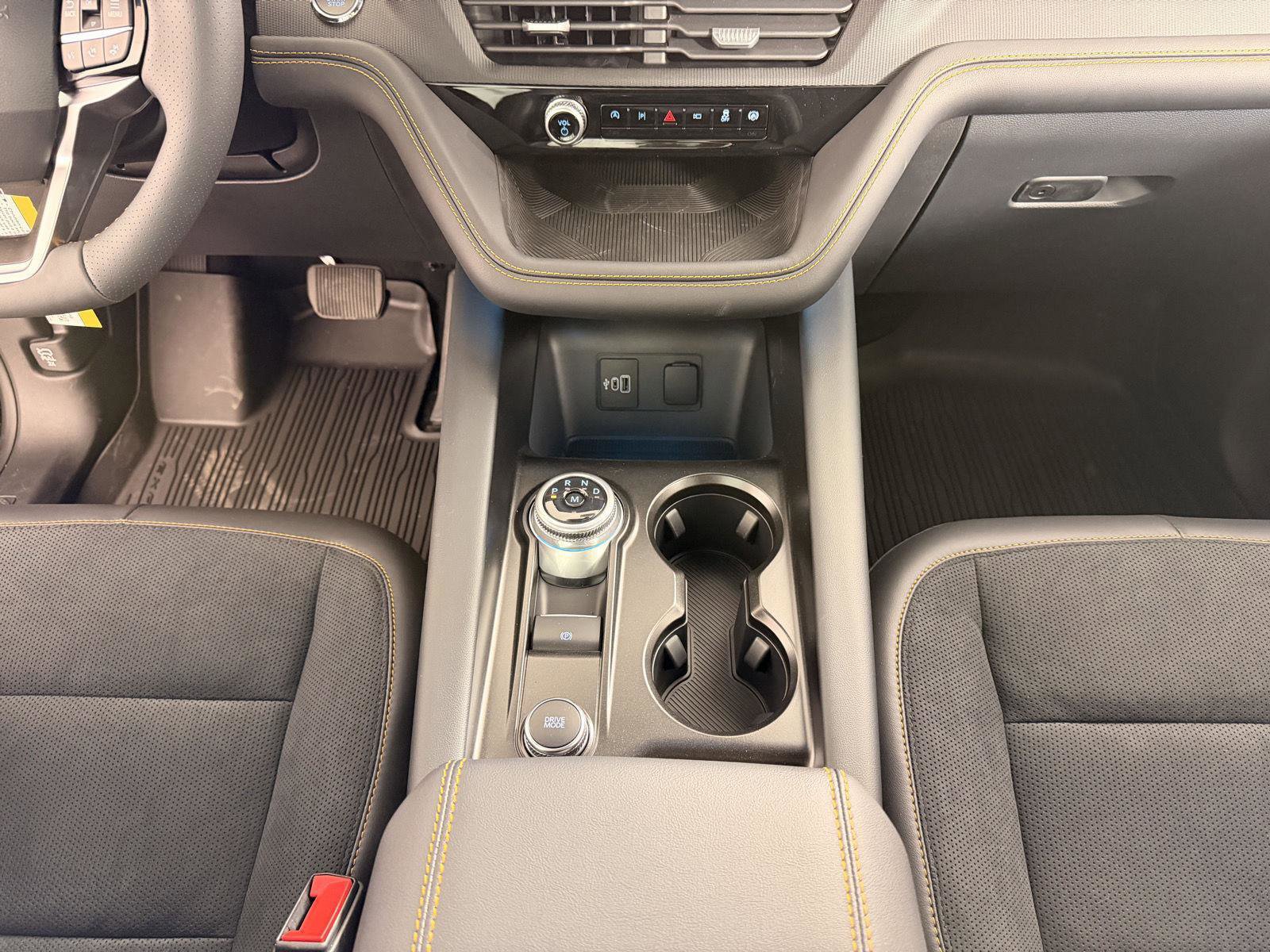 New 2026 Ford Explorer Tremor w/ Tremor Ultimate Package AWD/4WD image 33