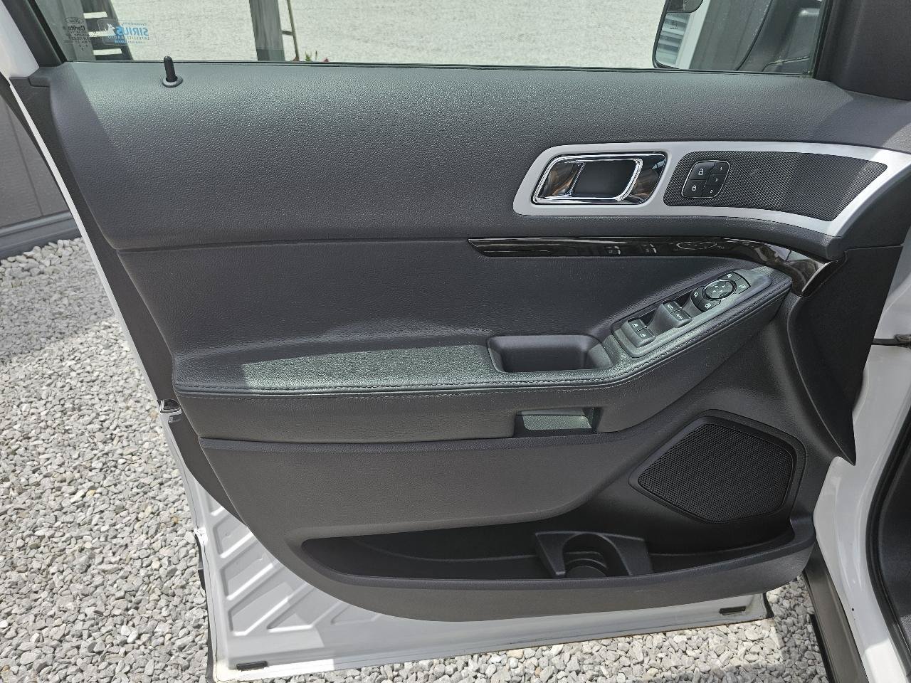 Used 2012 Ford Explorer Limited FWD image 17