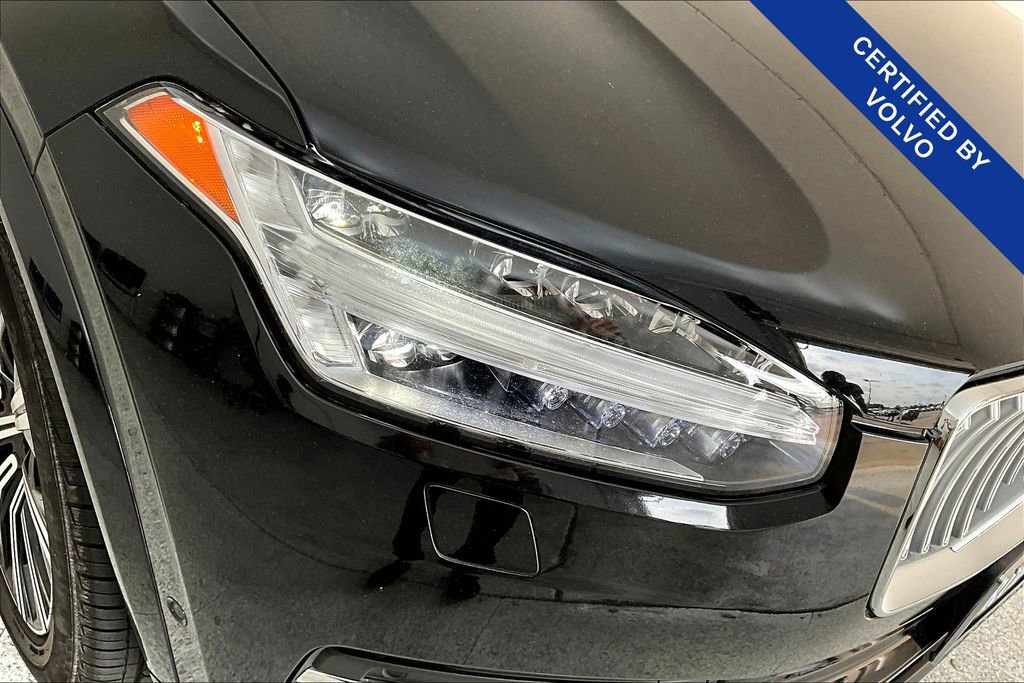 Used 2023 Volvo XC90 B6 Plus image 37