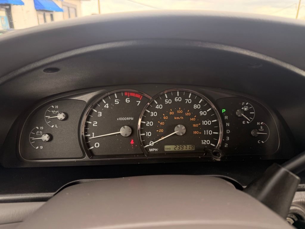Used 2006 Toyota Sequoia Limited AWD/4WD image 23