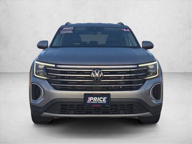 Used 2024 Volkswagen Atlas SE AWD/4WD image 2