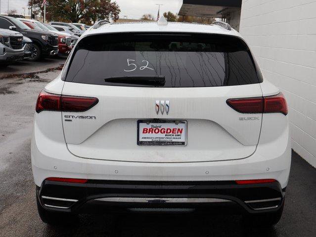 New 2025 Buick Envision Sport Touring image 4