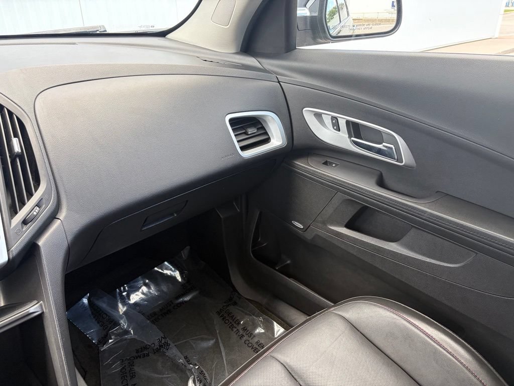 Used 2017 Chevrolet Equinox Premier w/ Enhanced Convenience Package AWD/4WD image 42