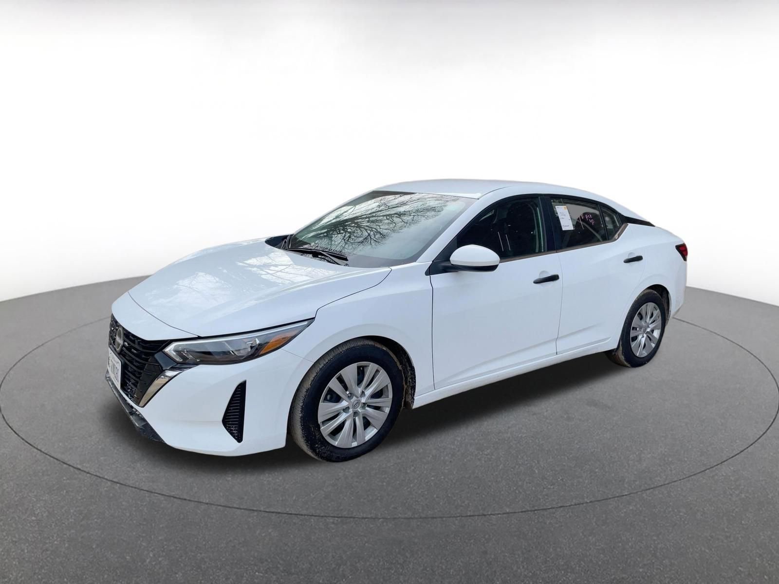 Used 2025 Nissan Sentra S image 8