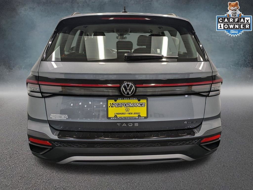 Used 2025 Volkswagen Taos S image 5