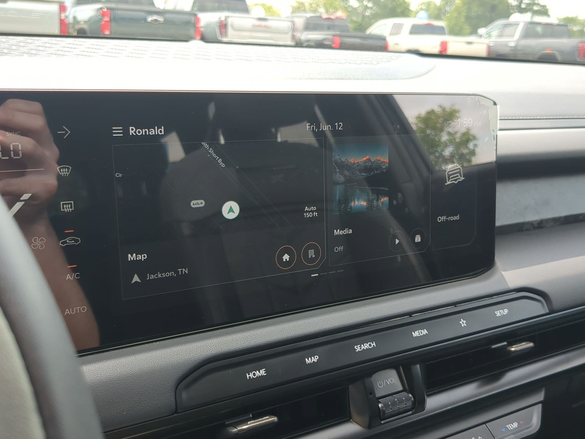 Used 2027 Kia Telluride SX Prestige X-Pro AWD/4WD image 17