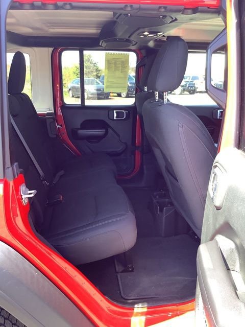 Certified 2019 Jeep Wrangler Unlimited Sport S AWD/4WD image 17