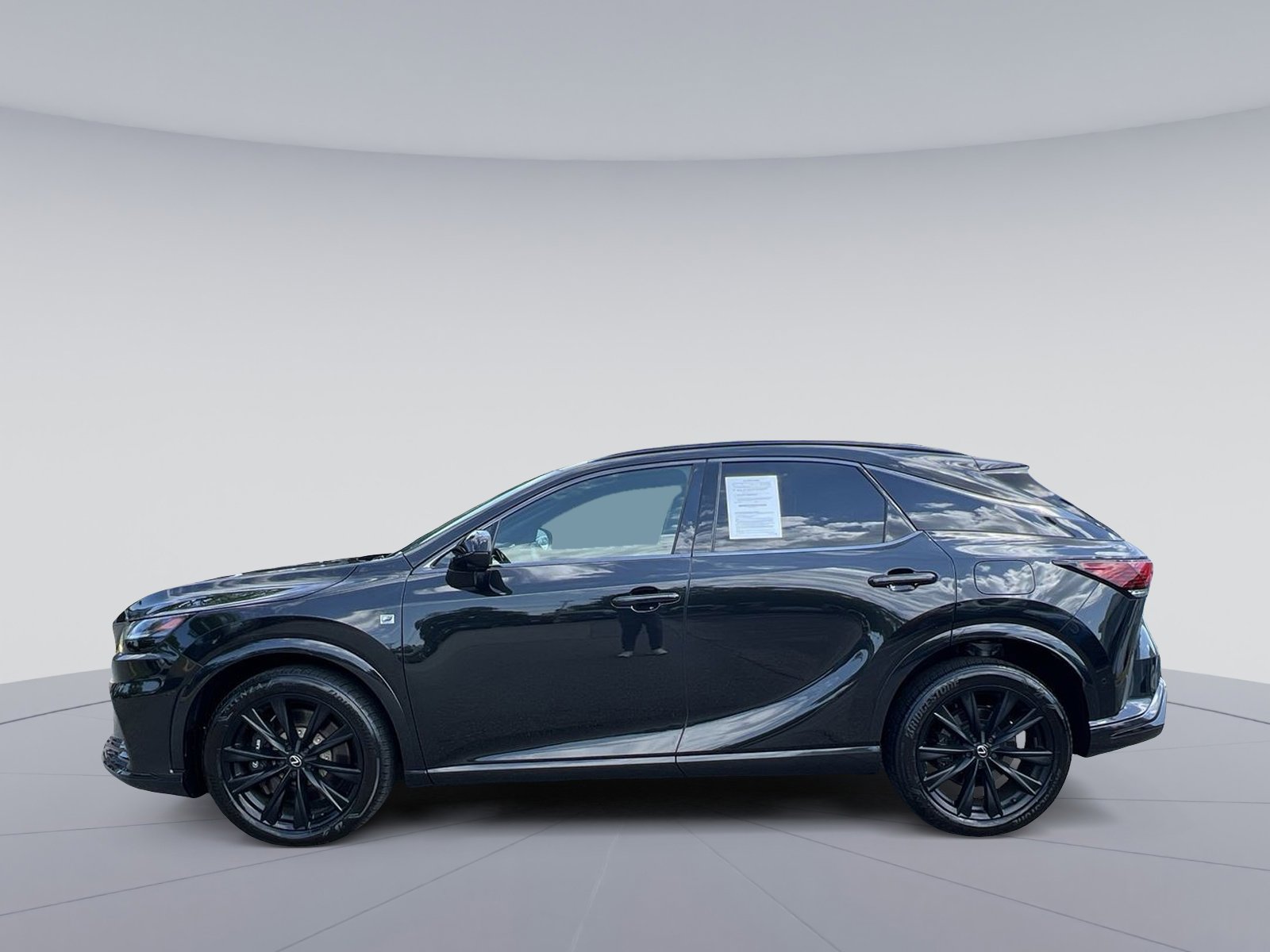 Used 2024 Lexus RX 500h F Sport w/ Convenience Package AWD/4WD image 10