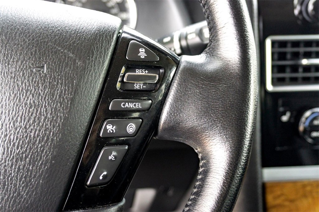 Used 2023 Nissan Armada SL w/ Captain's Chairs Package image 20