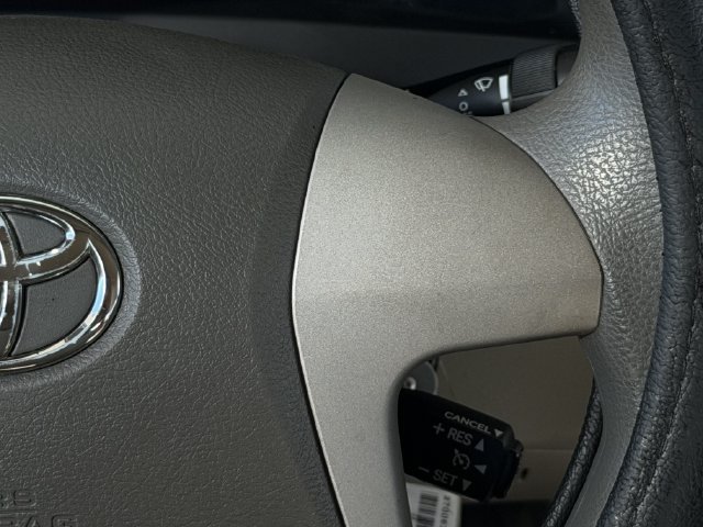 Used 2011 Toyota Camry FWD image 16