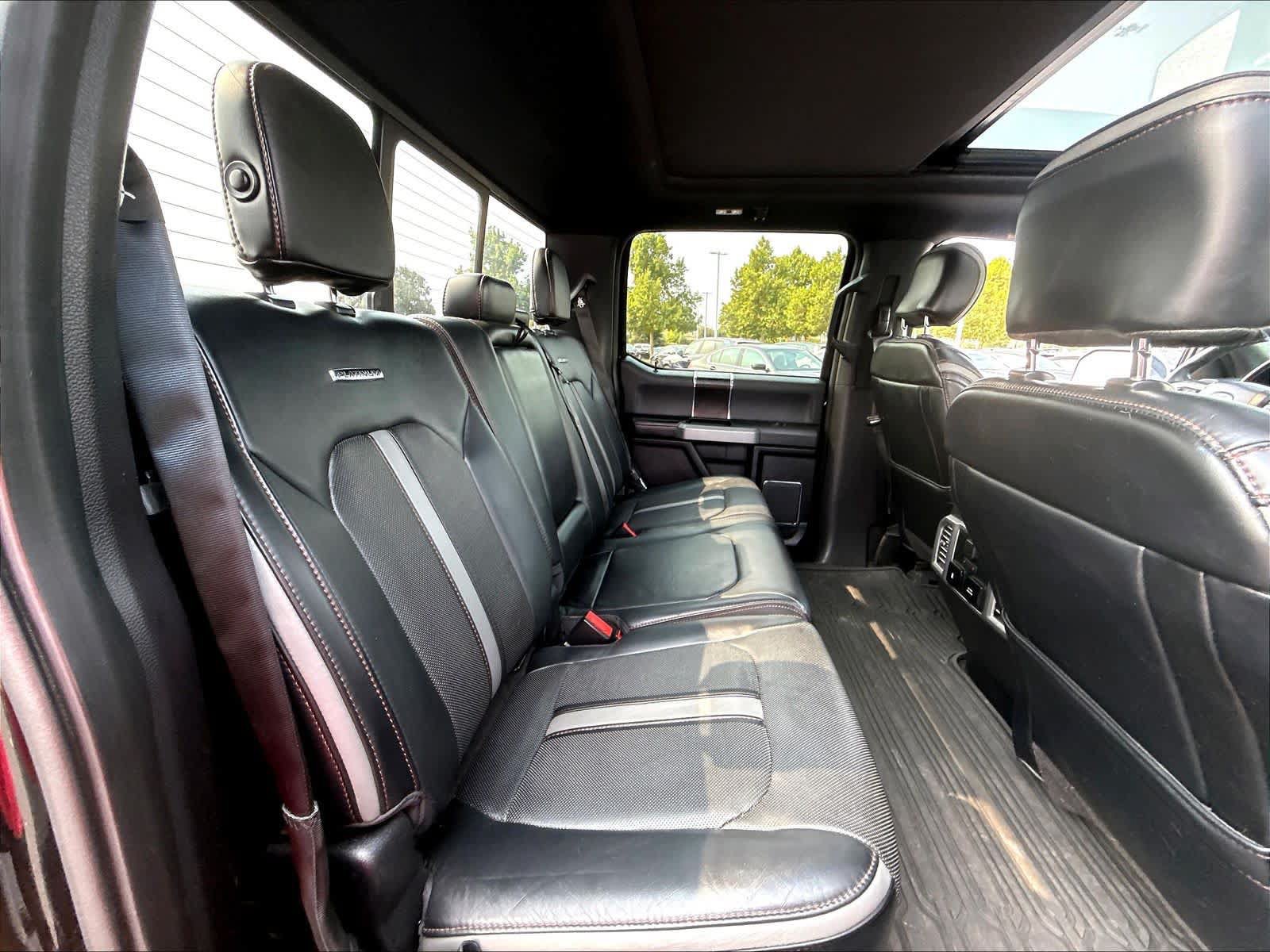 Used 2018 Ford F150 Platinum w/ Equipment Group 701A Luxury AWD/4WD image 24
