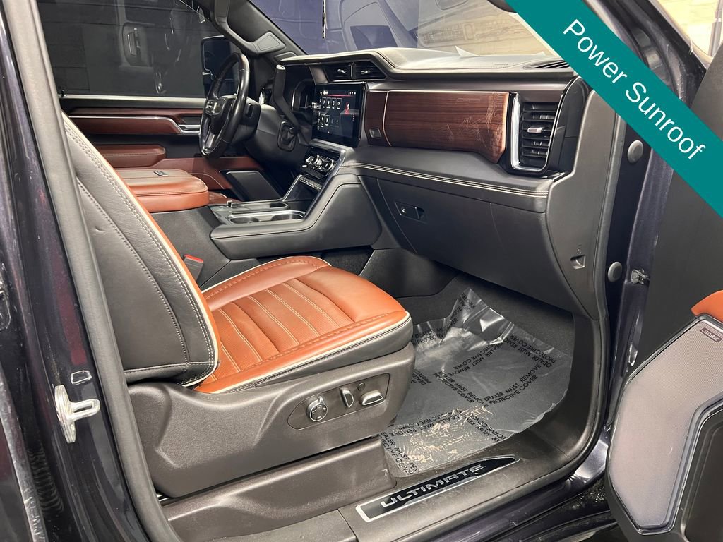 Used 2024 GMC Sierra 3500 Denali Ultimate image 8