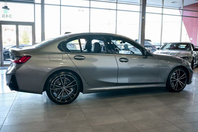 Used 2023 BMW 330i xDrive Sedan w/ M Sport Package image 4