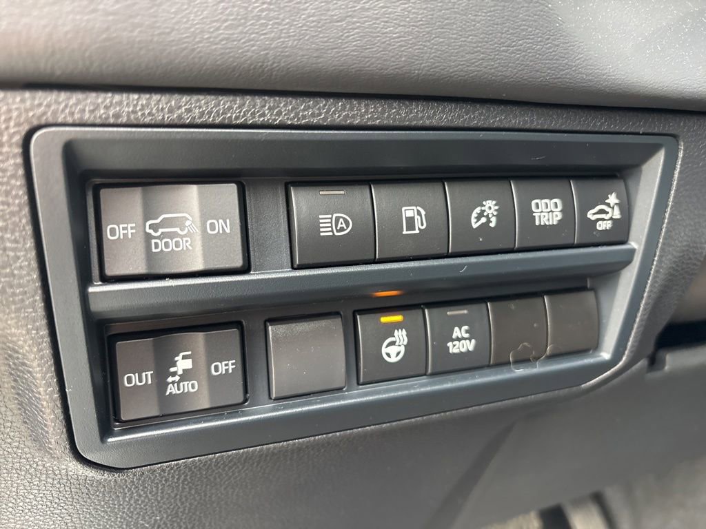 Used 2025 Toyota Sequoia Platinum w/ Tow Technology Package image 19