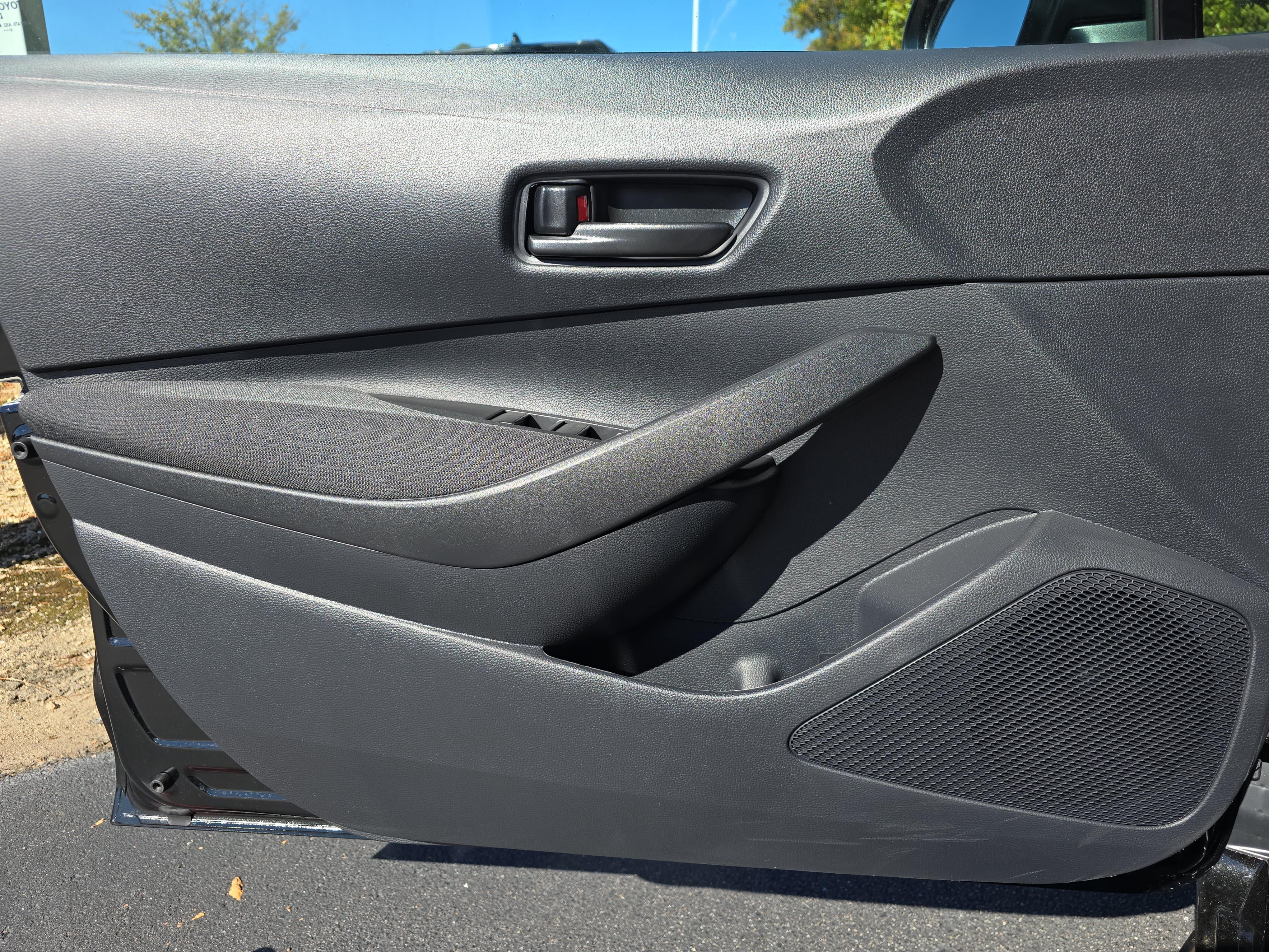 New 2027 Toyota Corolla LE FWD image 26